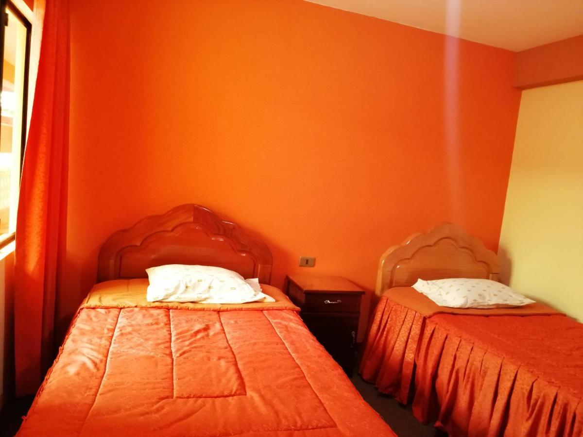 Olas Del Titicaca Backpackers Hostel Copacabana  Exterior foto